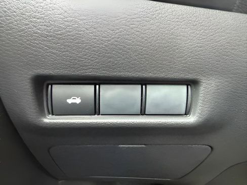 New 2026 Nissan Sentra SV w/ Floor Mat Package FWD image 16