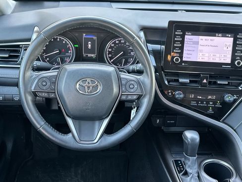 Used 2024 Toyota Camry SE FWD image 16