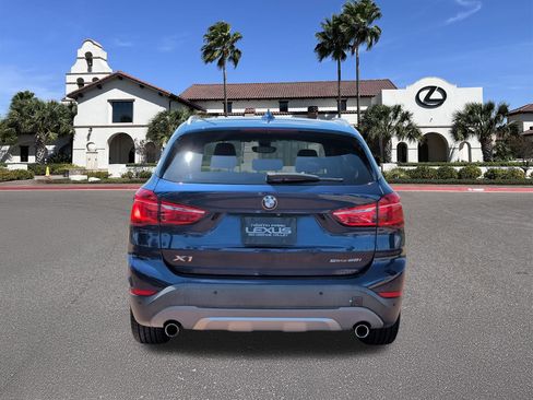 Used 2019 BMW X1 sDrive28i FWD image 3
