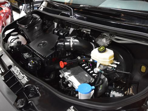 Used 2023 Mercedes-Benz Sprinter 2500 image 51