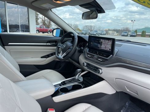 Used 2025 Nissan Altima 2.5 SL image 30