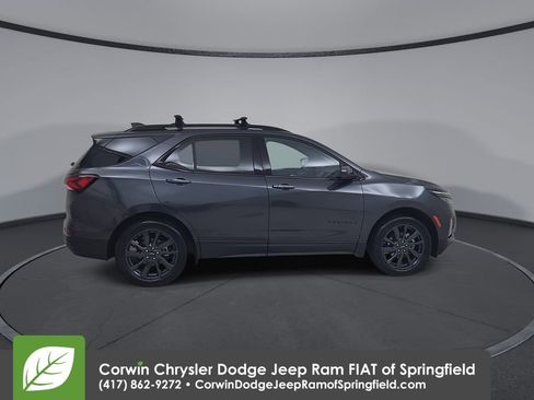 Used 2023 Chevrolet Equinox RS AWD/4WD image 16