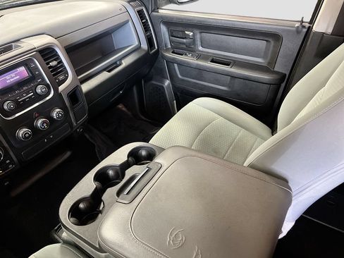 Used 2020 RAM 1500 Tradesman w/ Chrome Plus Package AWD/4WD image 21