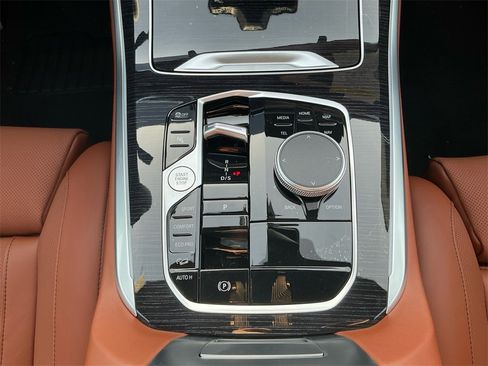 New 2026 BMW X5 xDrive40i w/ M Sport Package image 11