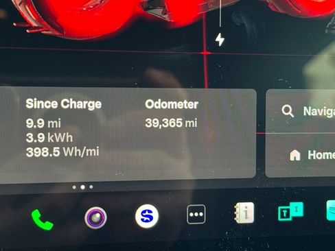 Used 2023 Tesla Model 3 Performance image 29
