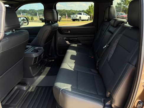 Used 2025 Toyota Tundra Limited w/ Power Package AWD/4WD image 31