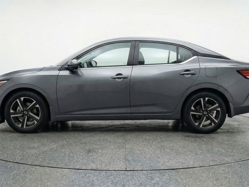 Used 2025 Nissan Sentra SV FWD image 5