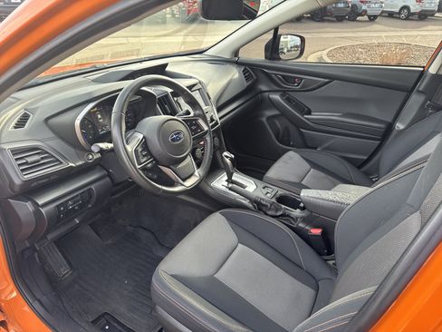 Used 2019 Subaru Crosstrek 2.0i Premium image 25