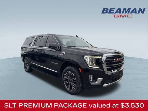 Used 2022 GMC Yukon XL SLT w/ SLT Premium Package image 1