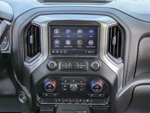 Used 2021 Chevrolet Silverado 1500 LT RWD image 18