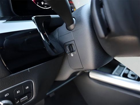 New 2026 Mercedes-Benz GLA 250 4MATIC image 31