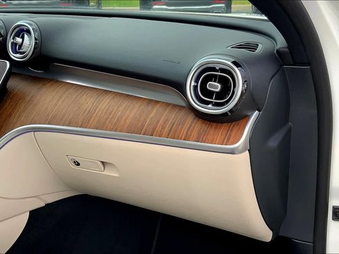 Certified 2023 Mercedes-Benz C 300 4MATIC Sedan image 18