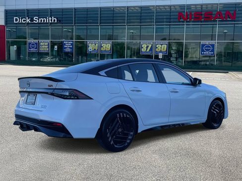 New 2026 Nissan Sentra SR w/ SR All Weather Package image 6