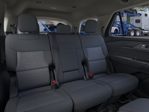 New 2026 Ford Explorer Active AWD/4WD image 11
