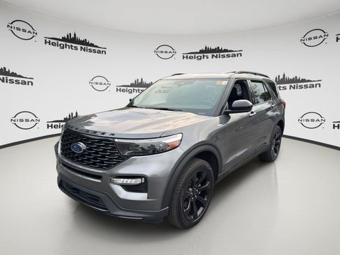 Used 2023 Ford Explorer ST-Line w/ Class IV Trailer Tow Package AWD/4WD image 13