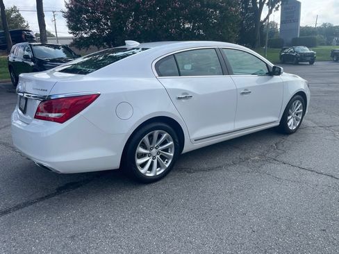 Used 2016 Buick LaCrosse Leather w/ Experience Buick Package FWD image 3