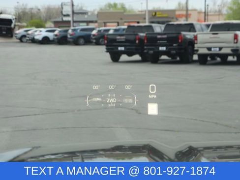 Used 2022 GMC Yukon Denali image 28