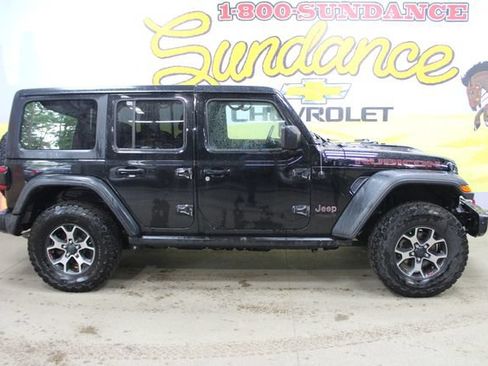 Used 2018 Jeep Wrangler Unlimited Rubicon w/ Uconnect 4C Nav & Sound Group AWD/4WD image 1