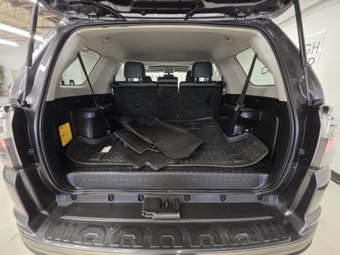 Used 2019 Toyota 4Runner Limited image 17