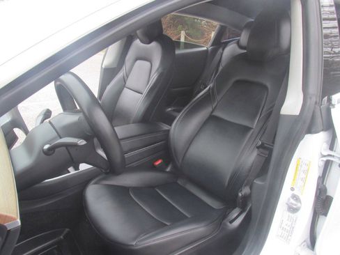 Used 2020 Tesla Model 3 image 6