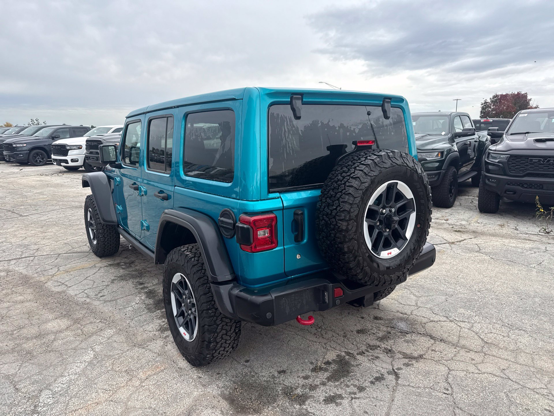 Used 2019 Jeep Wrangler Unlimited Rubicon AWD/4WD image 8