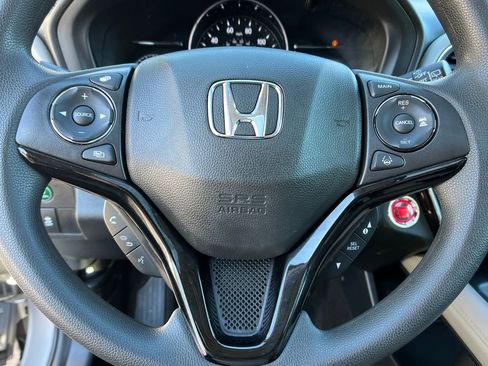 Used 2021 Honda HR-V EX image 13