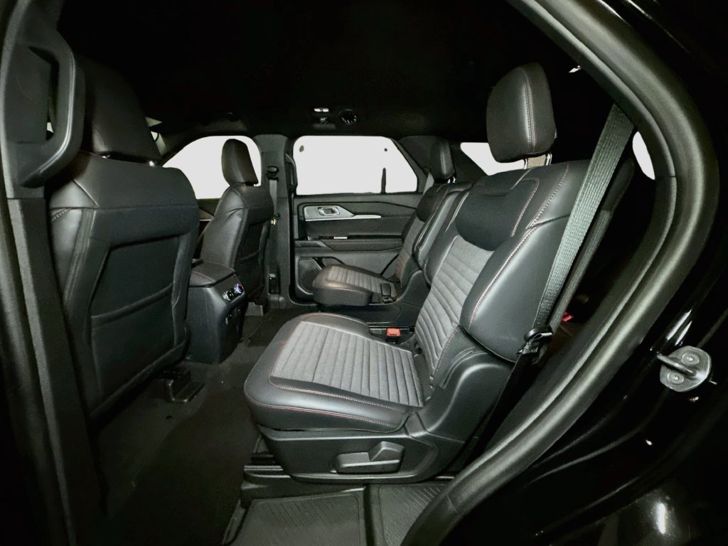 New 2027 Ford Explorer ST-Line AWD/4WD image 26
