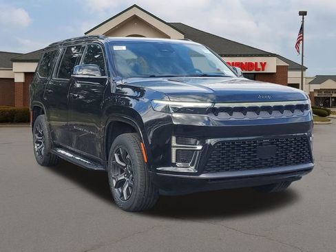 New 2026 Jeep Grand Wagoneer Limited AWD/4WD image 2