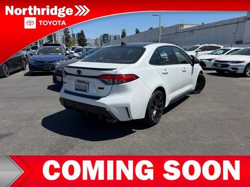 Used 2023 Toyota Corolla XSE FWD image 4