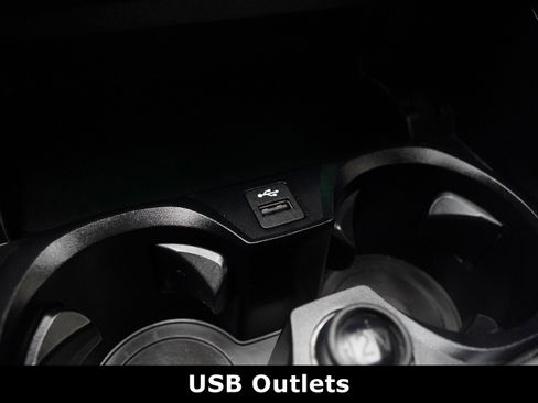 Used 2024 BMW 230i Coupe w/ Premium Package image 10