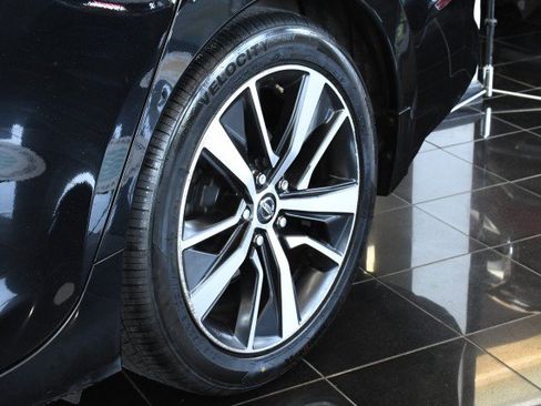 Used 2020 Nissan Maxima 3.5 SV w/ Floor Mat Group FWD image 35