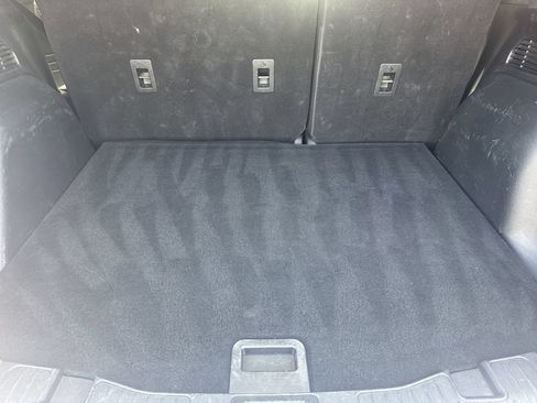 Used 2025 Ford Escape Active AWD/4WD image 18