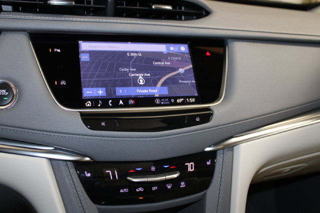Certified 2024 Cadillac XT5 Premium Luxury AWD/4WD image 16