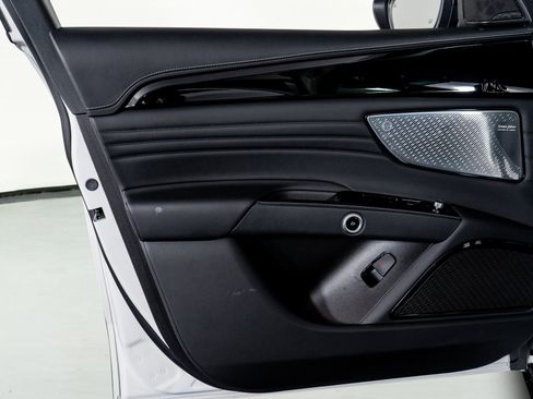 Used 2025 Maserati Grecale Modena image 50