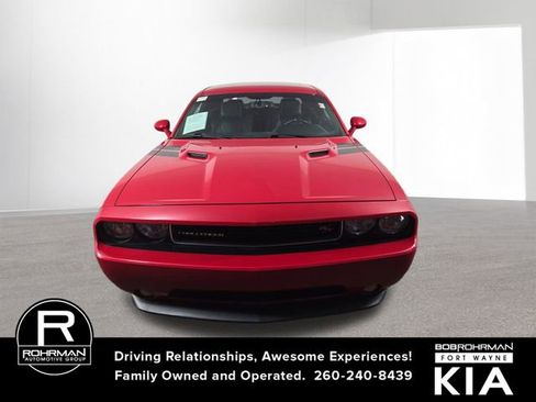 Used 2012 Dodge Challenger R/T Plus image 3