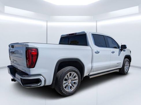 Used 2022 GMC Sierra 1500 Denali image 3