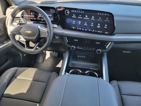 New 2025 Chevrolet Tahoe Premier w/ Sun And Tow Package image 31