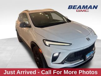 Used 2024 Buick Encore GX Sport Touring w/ Advanced Technology Package video 1
