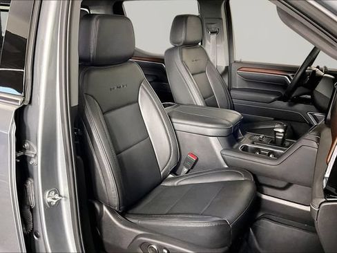 Used 2025 GMC Sierra 1500 Denali w/ Denali Reserve Package AWD/4WD image 26