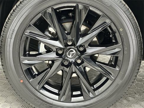 Used 2025 MAZDA CX-5 Carbon Edition image 10