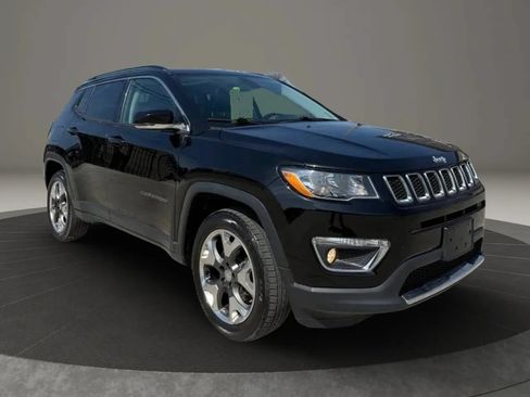Used 2019 Jeep Compass Limited AWD/4WD image 1