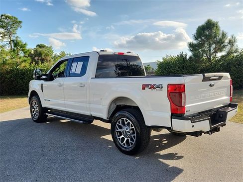 Used 2022 Ford F250 Lariat w/ Lariat Value Package image 3