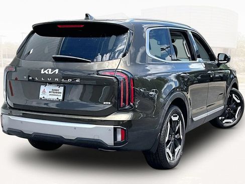 Used 2023 Kia Telluride EX AWD/4WD image 5