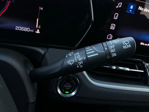 Used 2025 Chevrolet TrailBlazer LT image 34