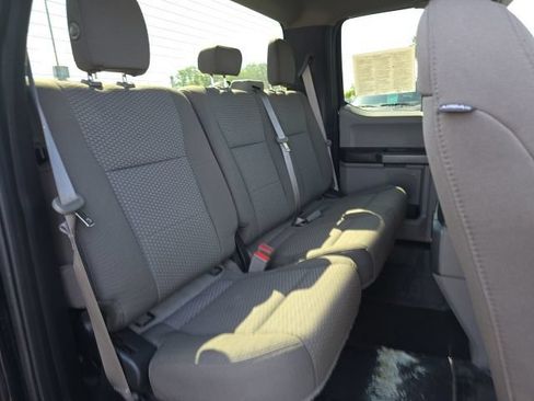 Used 2018 Ford F150 XLT w/ Equipment Group 302A Luxury AWD/4WD image 25