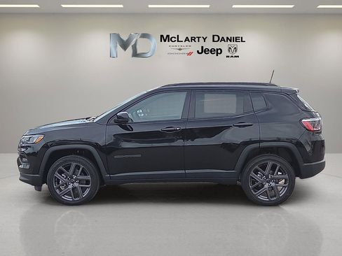 New 2026 Jeep Compass Limited w/ Sun, Sound & Navigation Group image 3