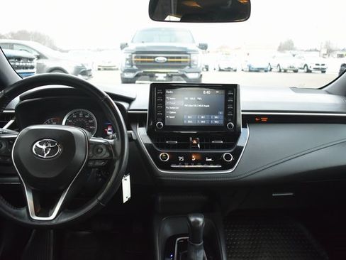 Used 2020 Toyota Corolla SE image 35