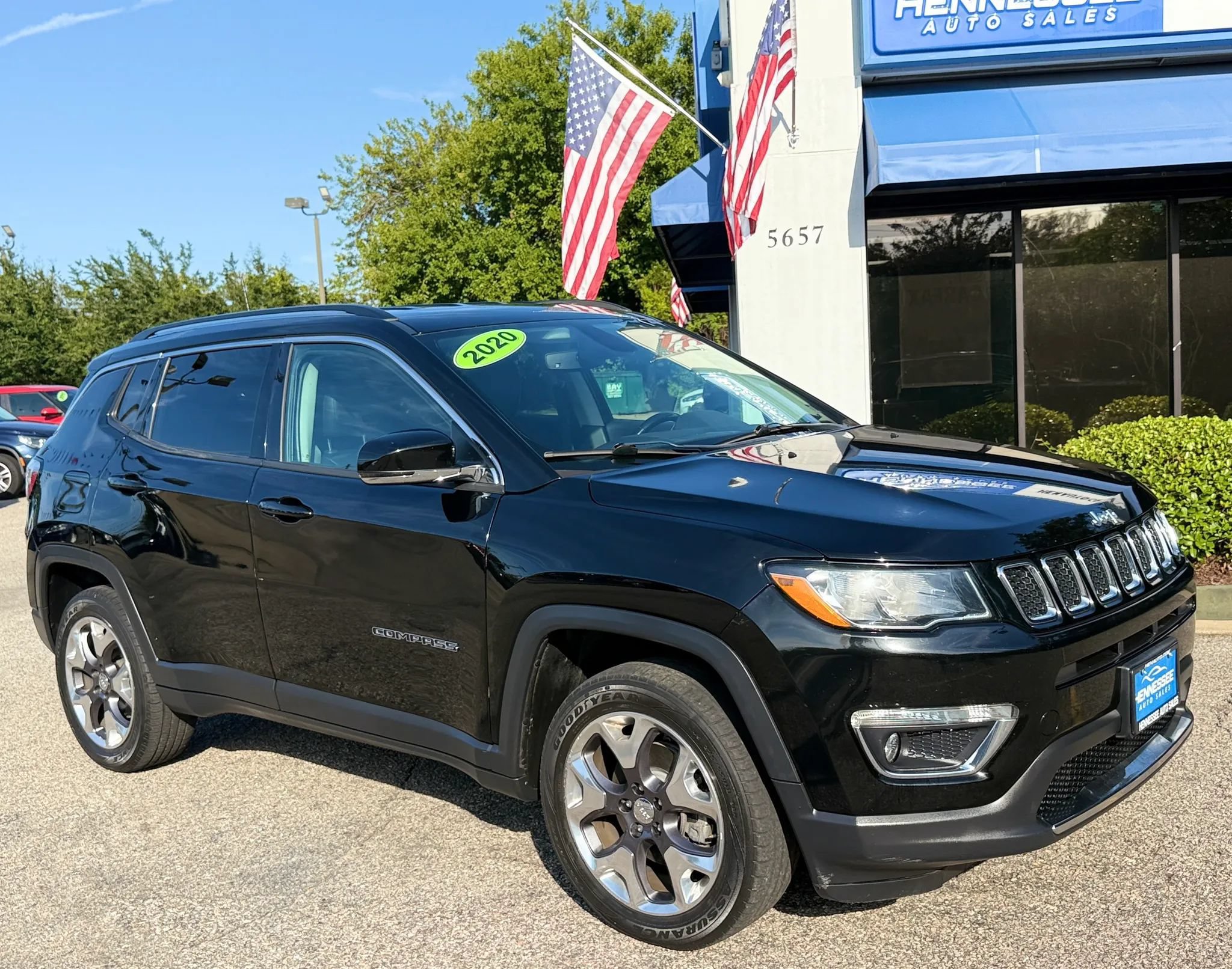 Used 2020 Jeep Compass Limited AWD/4WD image 12