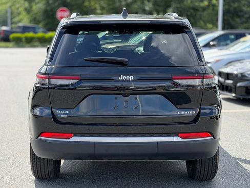 Used 2026 Jeep Grand Cherokee Limited AWD/4WD image 4