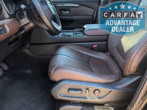 Used 2023 Honda Pilot Elite image 13